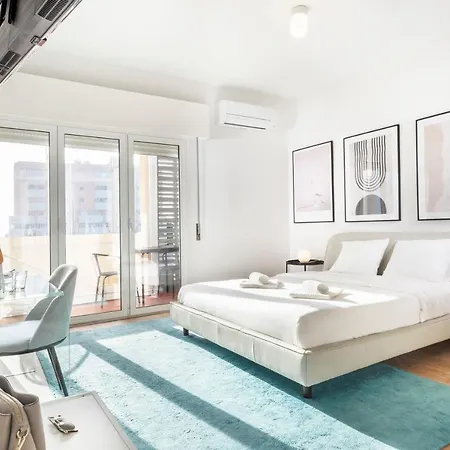 Apartment Yolo By Olala Homes